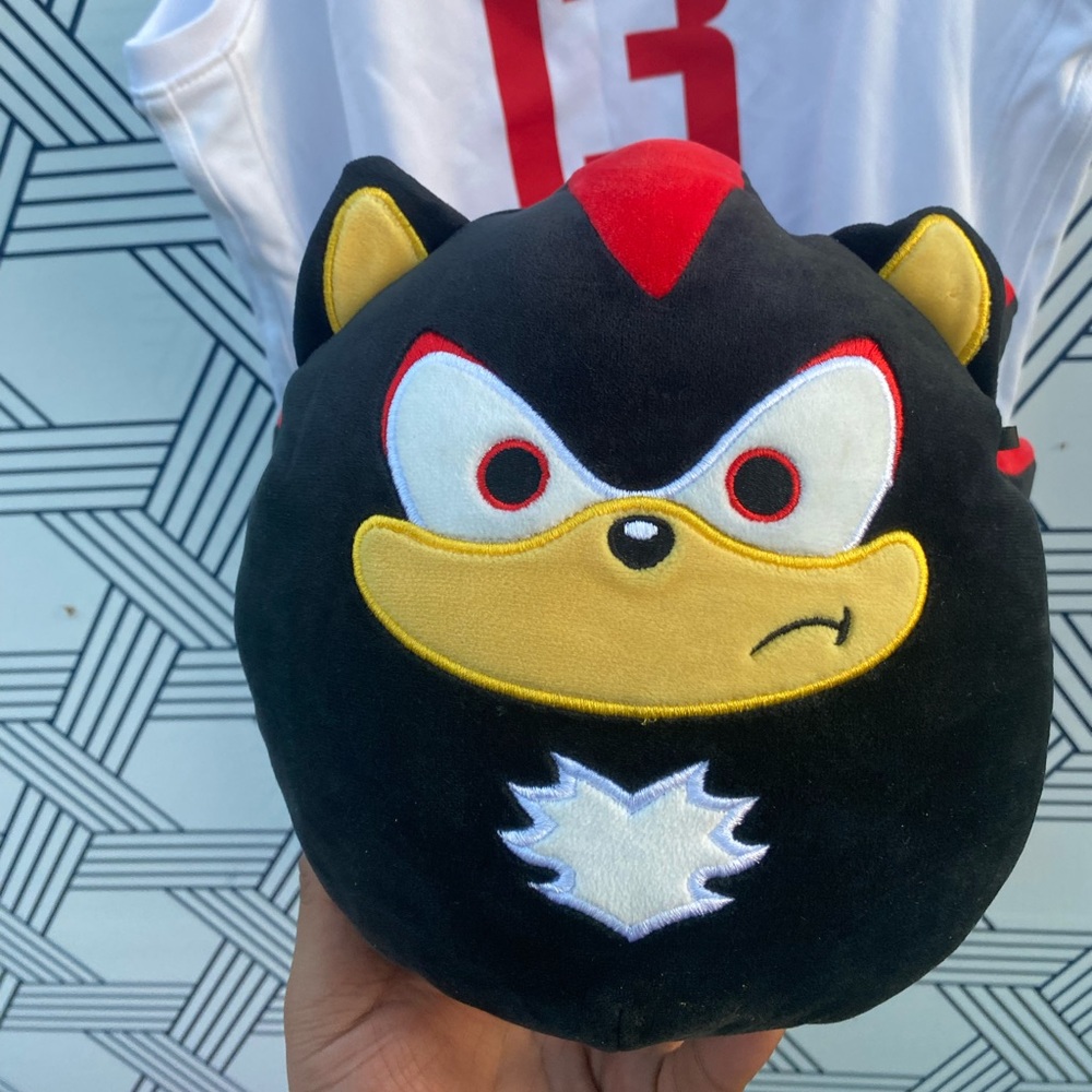 NWT Sonic Shadow Sqishmallow 5 inch